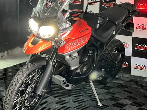 TRIUMPH TIGER 800 XCA