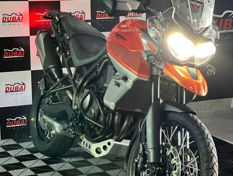 TRIUMPH TIGER 800 XCA