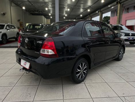 Toyota ETIOS PLATINUM Sed. 1.5 Flex 16V 4p Aut.
