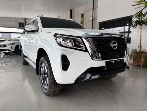Nissan Frontier PLATI. CD  2.3 Bi-TB Dies.Aut.