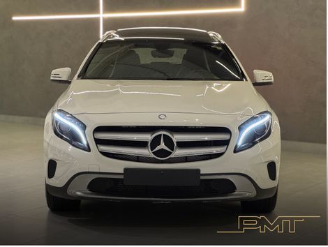 Mercedes GLA 200 Vision 1.6/1.6 TB 16V Flex Aut.