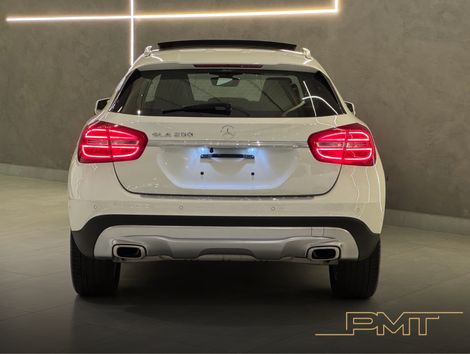 Mercedes GLA 200 Vision 1.6/1.6 TB 16V Flex Aut.