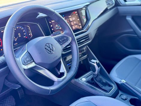VolksWagen Nivus Highline 1.0 200 TSI Flex Aut.