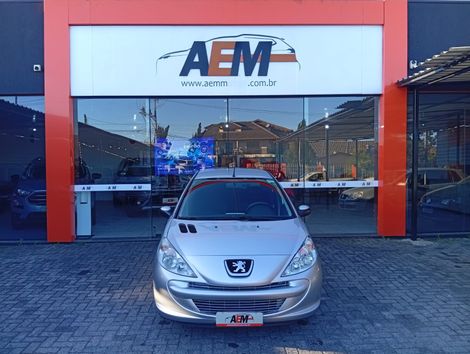 Peugeot 207 XR 1.4 Flex 8V 5p