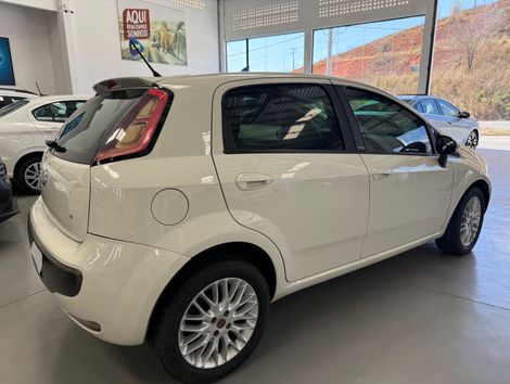 Fiat Punto ESSENCE SP 1.6 Flex 16V 5p