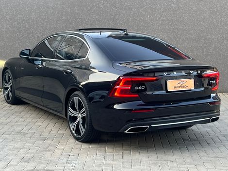 Volvo S60 T-5 INSCRIPTION 2.0 254cv 4p
