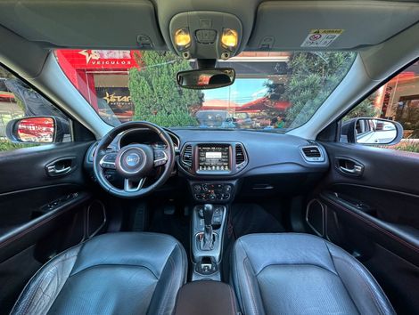 Jeep COMPASS TRAILHAWK 2.0 4x4 Dies. 16V Aut.