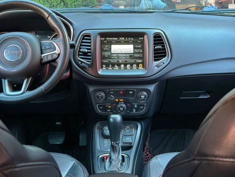 Jeep COMPASS TRAILHAWK 2.0 4x4 Dies. 16V Aut.