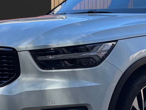 Volvo XC 40 T-5 R-DESIGN 2.0 252cv AWD