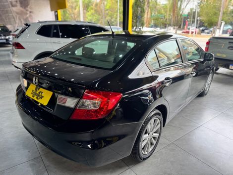 Honda Civic Sedan LXS 1.8/1.8 Flex 16V Aut. 4p