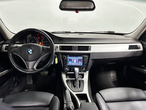 BMW 320iA