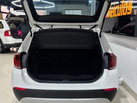 BMW X1 XDRIVE 28i 3.0 24V 4x4 Aut.