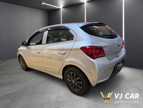 Chevrolet ONIX HATCH LT 1.0 8V FlexPower 5p Mec.