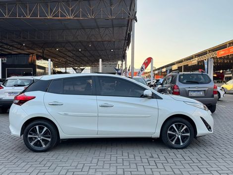 Toyota YARIS XLS 1.5 Flex 16V 5p Aut.