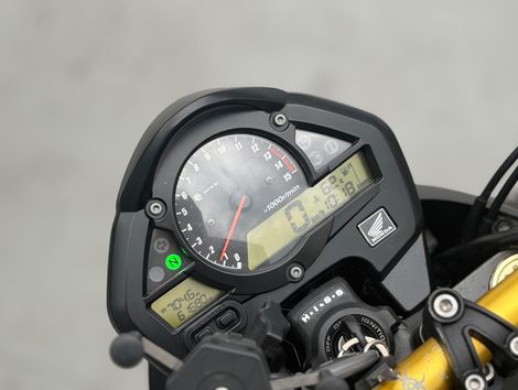 HONDA CB 600F HORNET