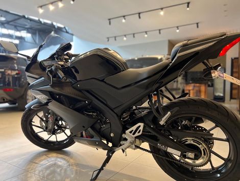 YAMAHA YZF R-15 155 ABS