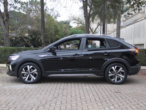 VolksWagen Nivus Highline 1.0 200 TSI Flex Aut.