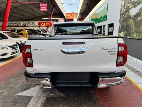 Toyota Hilux CD SRX Plus 4x4 2.8 TDI Die. Aut.