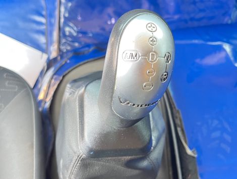 VOLKSWAGEN 25-420 Constellation 6x2 2p (Diesel)(E5)