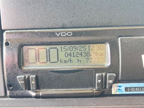 VOLKSWAGEN 25-420 Constellation 6x2 2p (Diesel)(E5)