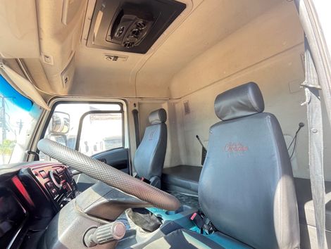 FORD CARGO 2423 E 6x2 Turbo 2p (diesel)(E5)