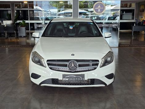 Mercedes Classe A 200 1.6 TB 16V Style 156cv Aut.