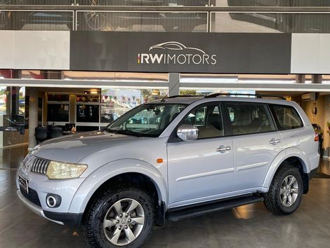 Mitsubishi Pajero DAKAR HPE 3.2 4x4 T.I Dies 5p Aut