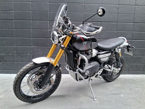 TRIUMPH SCRAMBLER 1200 XE