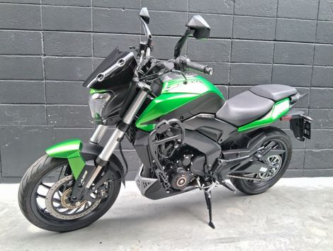 BAJAJ DOMINAR 400 
