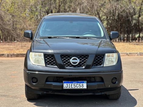 Nissan Frontier SE/SE Strik CD 4x2 2.5 TB Dies.