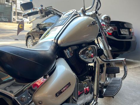 SUZUKI BOULEVARD C1500