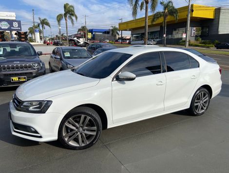 VolksWagen JETTA Highline 2.0 TSI 16V 4p Tiptronic