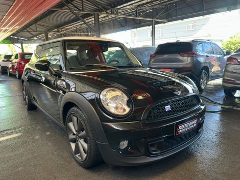 Mini COOPER S 1.6 Aut.