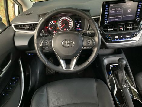 Toyota Corolla XEi 2.0 Flex 16V Aut.