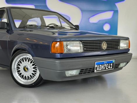 VolksWagen Gol 1000 (modelo antigo)