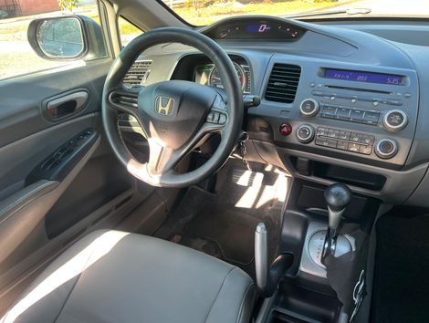 Honda Civic Sedan LXS 1.8/1.8 Flex 16V Aut. 4p