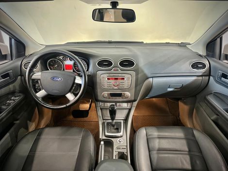 Ford Focus Ghia  2.0 16V/ 2.0 16V Flex 5p Aut