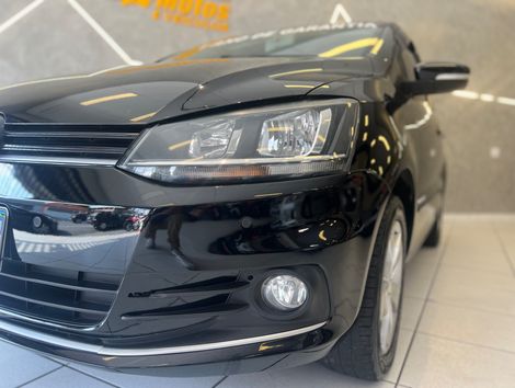 VolksWagen Fox Comfortline 1.6 Flex 8V 5p