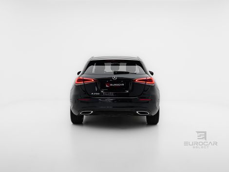 Mercedes A 250 2.0 TB Hatch Vision