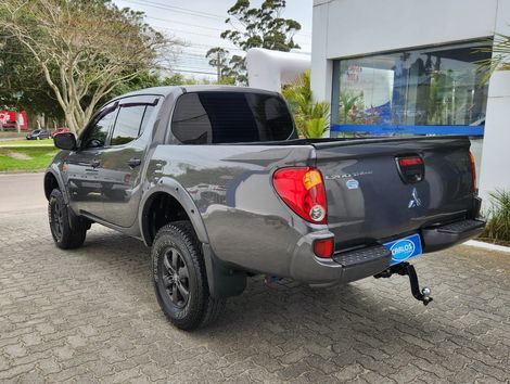 Mitsubishi L200 Triton GLS 3.2 CD TB Int.Diesel Mec