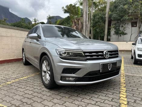 VolksWagen TIGUAN Allspac Comf 250 TSI 1.4 Flex