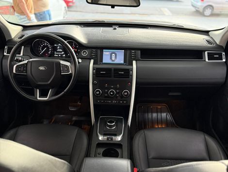 Land Rover D180 SE