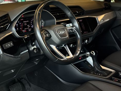 Audi Q3 P. Plus 1.4 TFSI Flex/P.Plus S-tronic