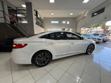 Hyundai AZERA 3.0 V6 24V 4p Aut.