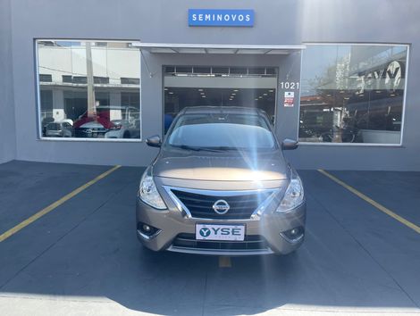 Nissan VERSA UNIQUE 1.6 16V FlexStart 4p Aut.