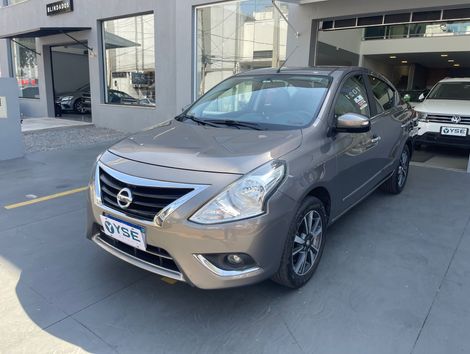 Nissan VERSA UNIQUE 1.6 16V FlexStart 4p Aut.