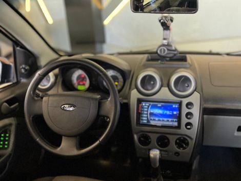 Ford Fiesta Sed. 1.6 8V Flex 4p