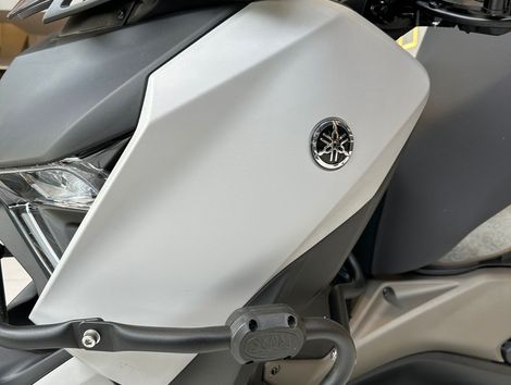 YAMAHA XMAX 250 ABS
