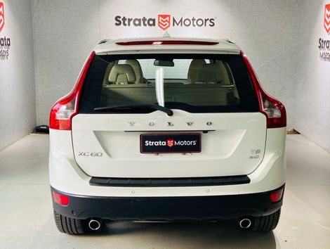 Volvo XC 60 R-DESIGN 3.0 304cv AWD 5p