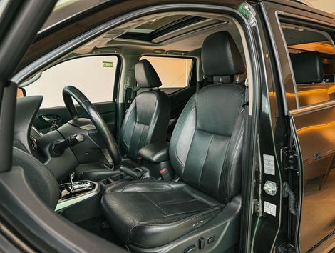 Nissan Frontier LE CD 4x4 2.3 Bi-TB Diesel Aut.